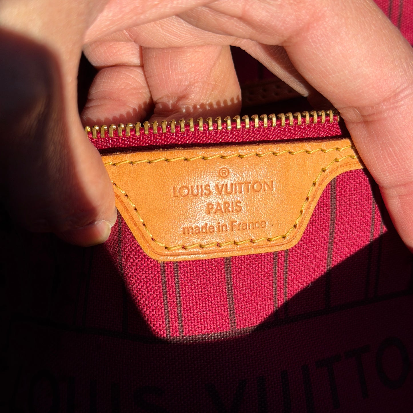 Louis Vuitton Neverfull MM with Pouch