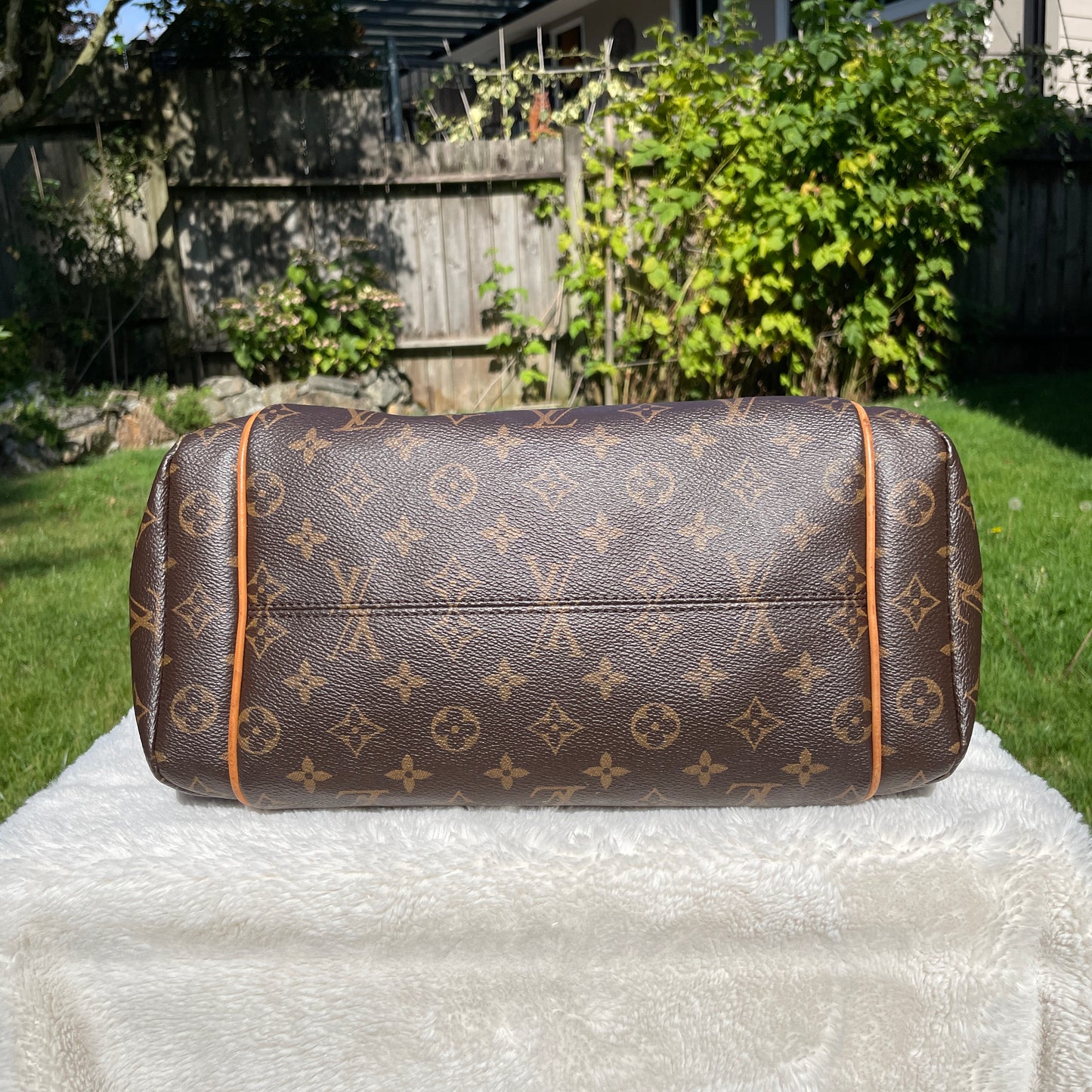 Louis Vuitton Totally MM Monogram