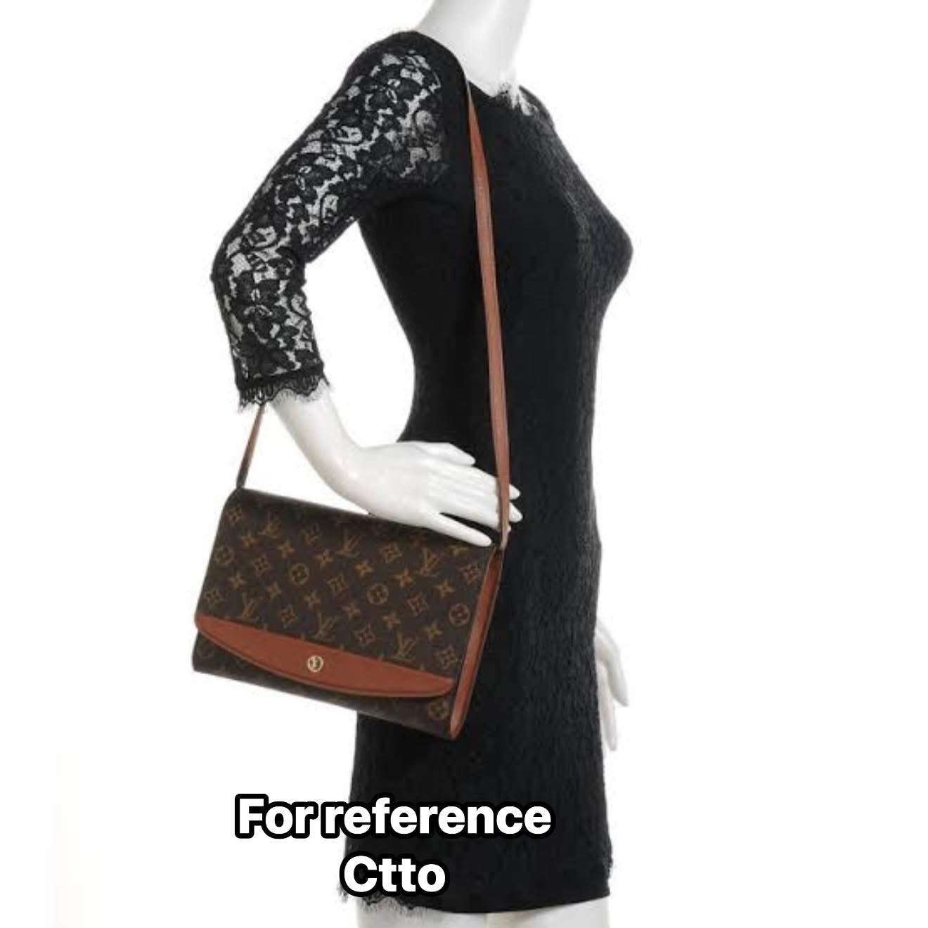 Louis Vuitton Pochette Bordeaux