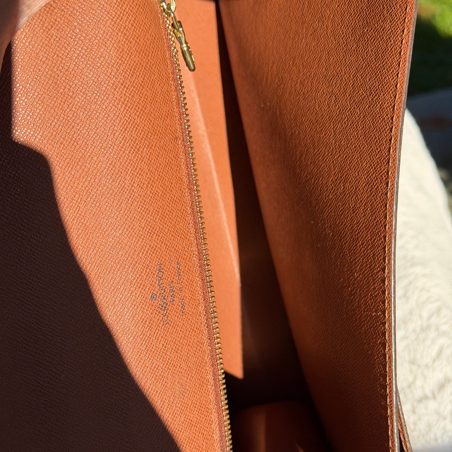 Louis Vuitton monceau 28