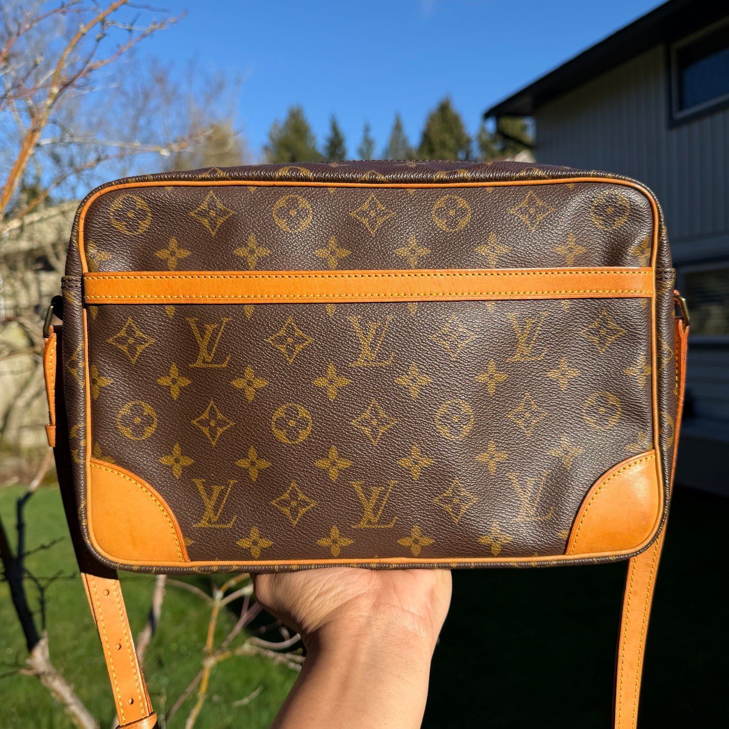 Louis Vuitton Trocadero 30