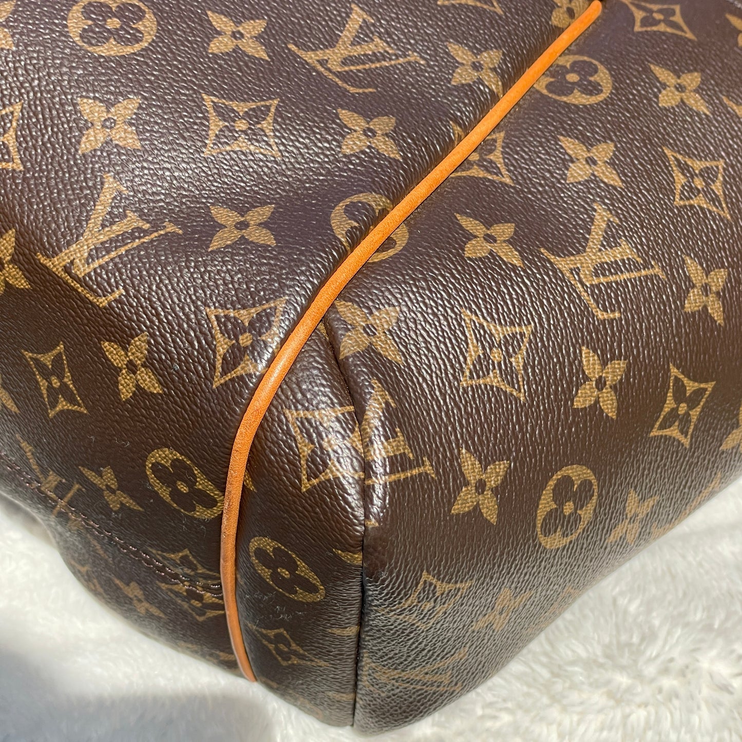 Louis Vuitton Totally MM Monogram