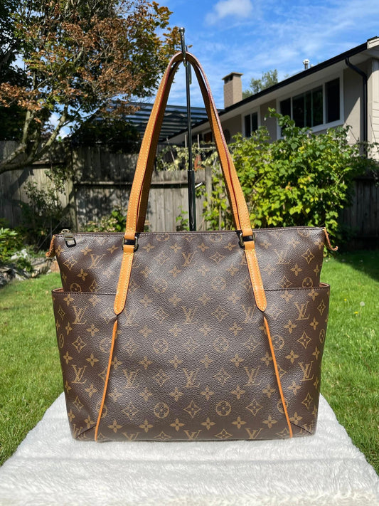 Louis Vuitton Totally MM Monogram